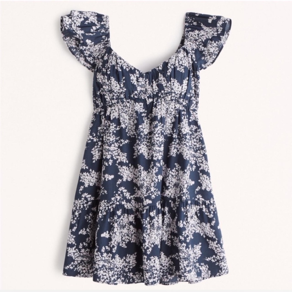 Abercrombie & Fitch Ruched Flutter Sleeve Mini Dres